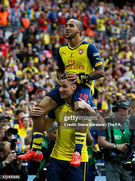 Steve Walcott Photos and Premium High Res Pictures - Getty Images
