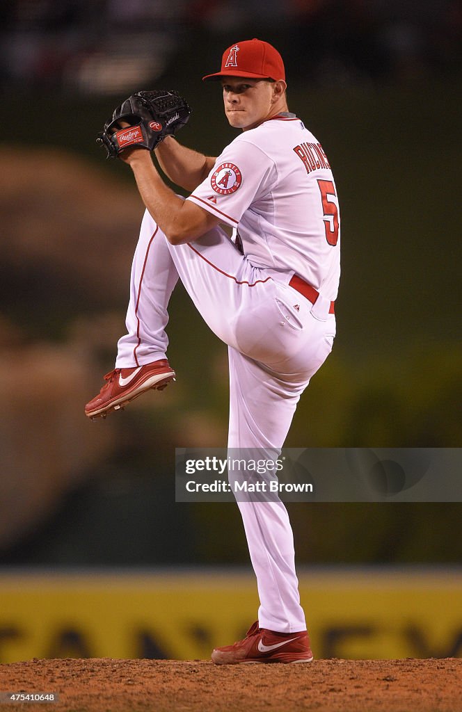 Drew Rucinski Pitcher Drew Rucinski of the Los Angeles Angels of Anaheim pitches ...