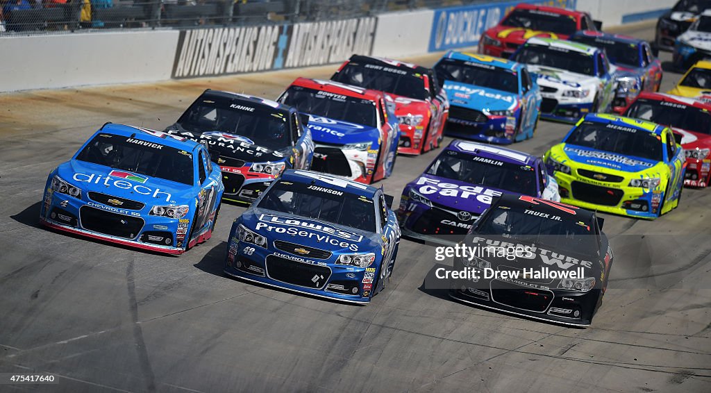 NASCAR Sprint Cup Series FedEx 400 Benefiting Autism Speaks