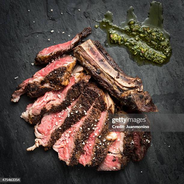 steak - rood vlees stockfoto's en -beelden