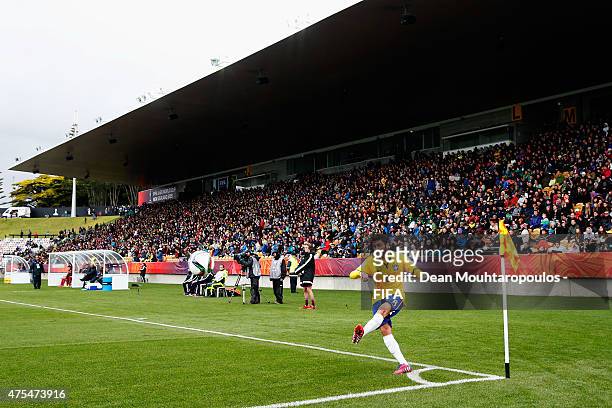 Gabriel Boschilia of Brazil takes a corner in front of a full stand during the FIFA U-20 World Cup New Zealand 2015 Group E match between Nigeria and...