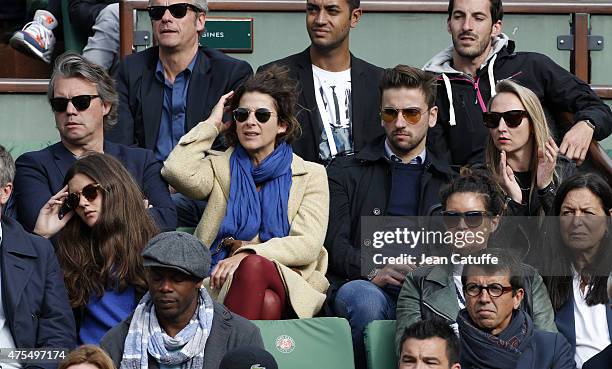 Eric Viellard, Isabelle Gelinas, Audrey Lamy and her boyfriend Thomas Sabatier attend day 8 of the French Open 2015 at Roland Garros stadium on May...