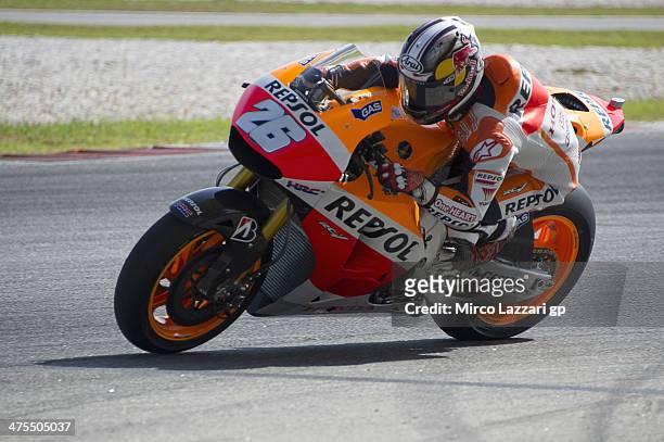 Dani Pedrosa of Spain and Repsol Honda Team heads down a straight during the MotoGP Tests in Sepang - Day Three at Sepang Circuit on February 28,...