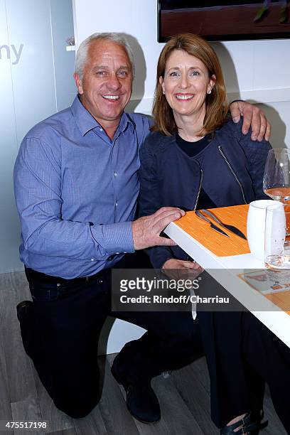 Former cyclist Greg LeMond and his wife Kathy attend the 2015 Roland Garros French Tennis Open - Day Nine on June 1, 2015 in Paris, France.
