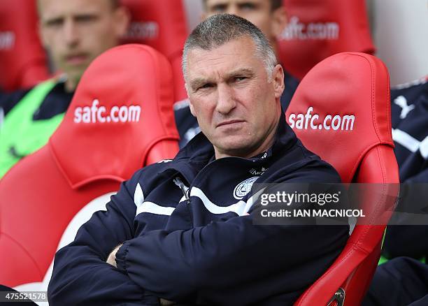 Leicester City's English manager Nigel Pearson watches his players during the English Premier League football match between Sunderland and Leicester...