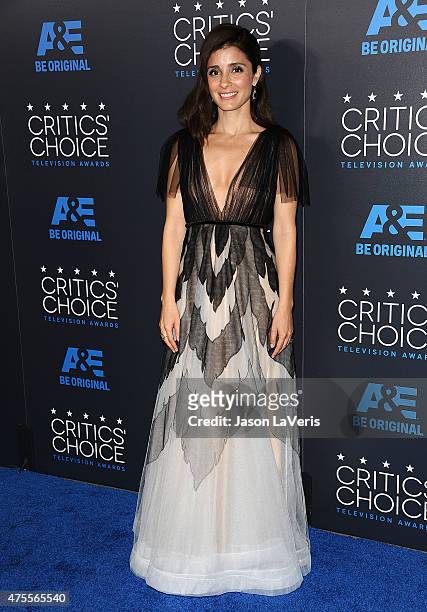Actress Shiri Appleby attends the 5th annual Critics' Choice Television Awards at The Beverly Hilton Hotel on May 31, 2015 in Beverly Hills,...