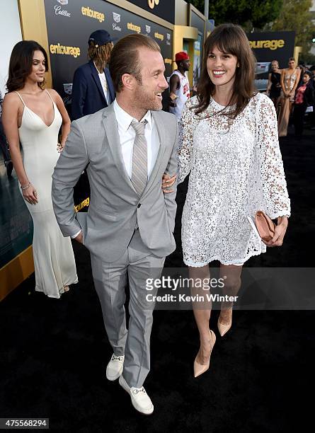 Actor Scott Caan and Kacy Byxbee attend the premiere of Warner Bros. Pictures' "Entourage" at Regency Village Theatre on June 1, 2015 in Westwood,...