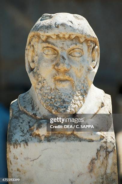 Male bust in marble in the Theatre , Roman city of Leptis Magna , Tripoli, Libya. Roman civilisation.