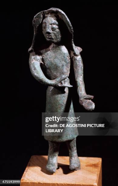 Bronze statuette of a female offerings bearer, from the Sanctuary of Reitia, Este, Veneto, Italy. Italic civilisation, Paleoveneto culture, 5th-4th...