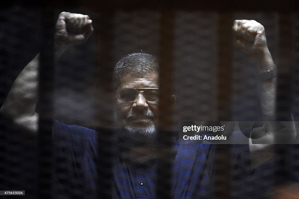 Egyptian court postpones Morsi verdict to June 16