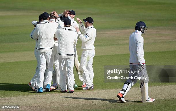 New Zealand celebrate winning the 2nd Investec Test match between England and New Zealand at Headingley on June 2, 2014 in Leeds, England.
