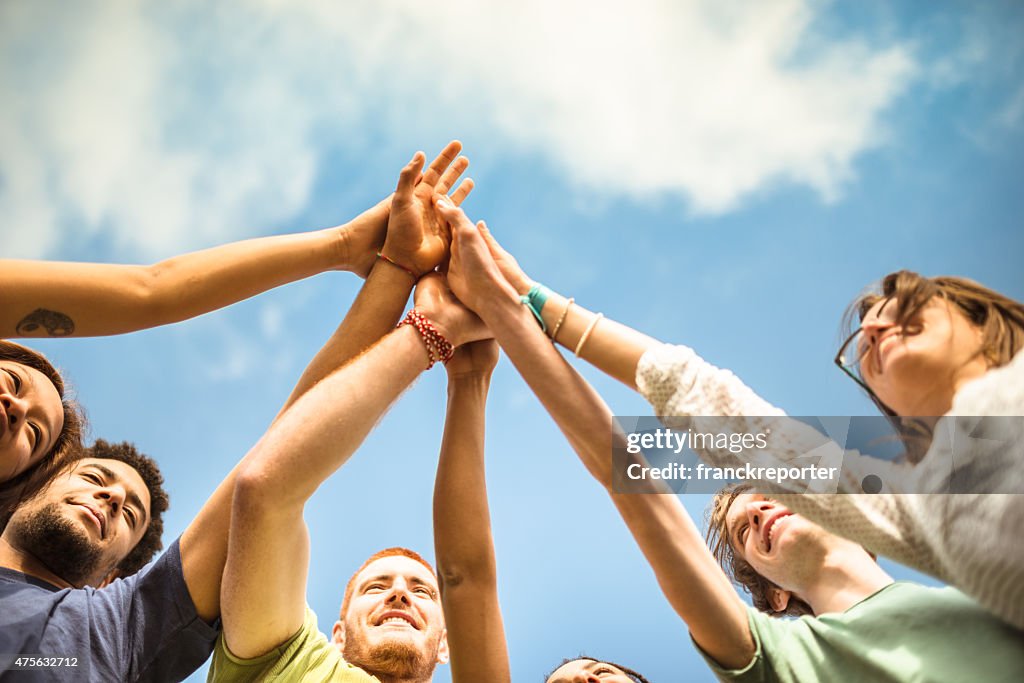 Volunteer Freunden Zusammenhalt