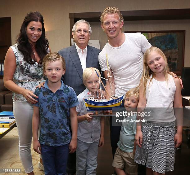 Fenerbahce's President Aziz Yildirim , Dirk Kuyt , Dirk Kuyt's wife Gertrude Kuyt and their kids pose during a ceremony held for Dirk Kuyt's leaving...