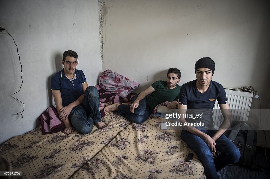 Syrian refugees sheltering in southeast of Turkey