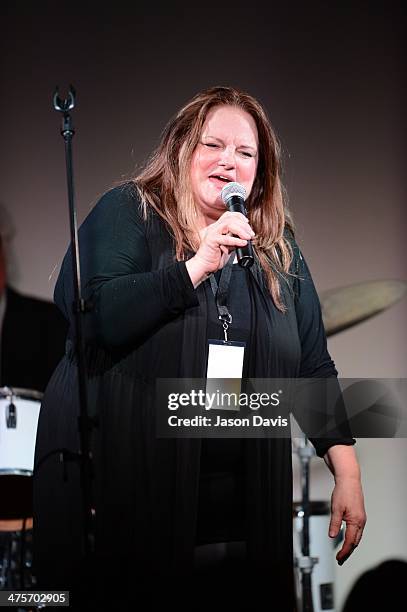 Loria Bennett Lorrie Bennett Photos and Premium High Res Pictures - Getty Images