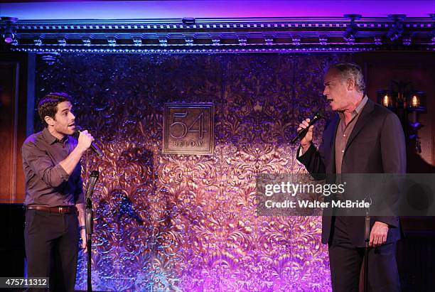 Tom Hewitt 2,319 Tom Hewitt Photos & High Res Pictures - Getty Images