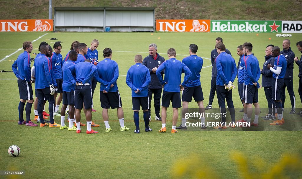 FBL-NED-US-FRIENDLY-TRAINING