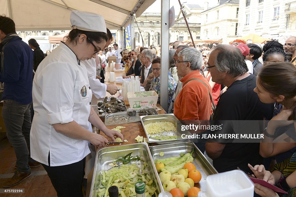 FRANCE-CONSUMPTION-DISTRIBUTION-GASTRONOMY-RECYCLING-FOOD