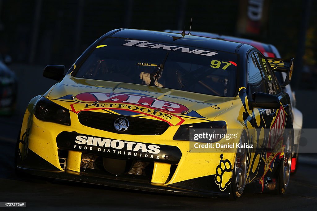 Clipsal 500 - V8 Supercars