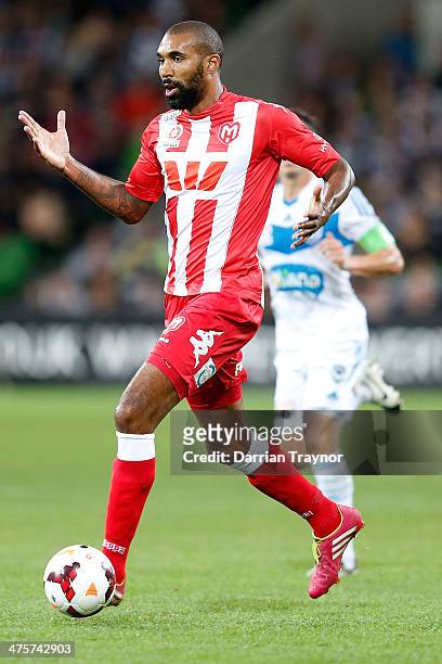 Orlando Engelaar of the Heart runs with the ball during the round 21 A-League match between Melbourne Heart and Melbourne Victory at AAMI Park on...
