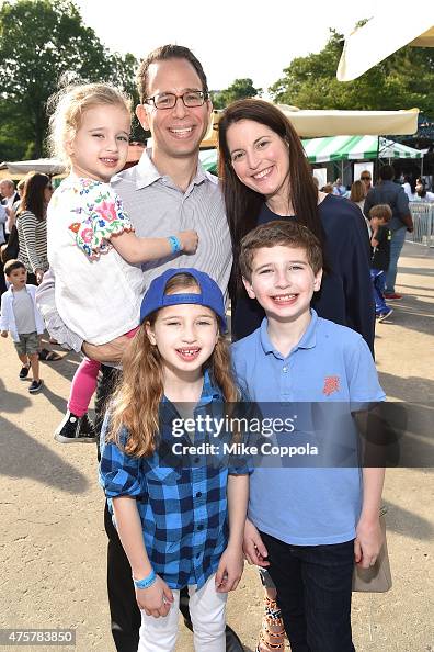 Matt Cherwin and Wendy Cherwin with their children Piper, Sawyer