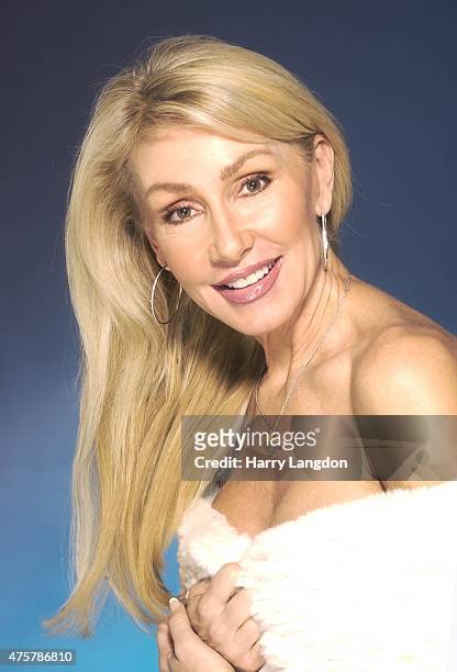 Actress Linda Thompson poses for a portrait in 2007 in Los Angeles, California.