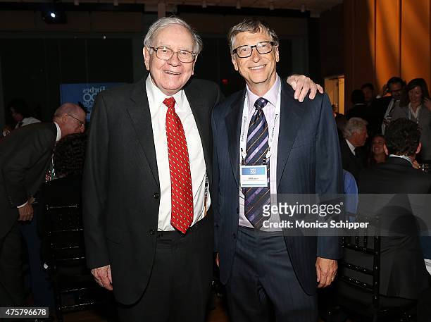 Warren Buffett and Bill Gates attend the Forbes' 2015 Philanthropy Summit Awards Dinner on June 3, 2015 in New York City.