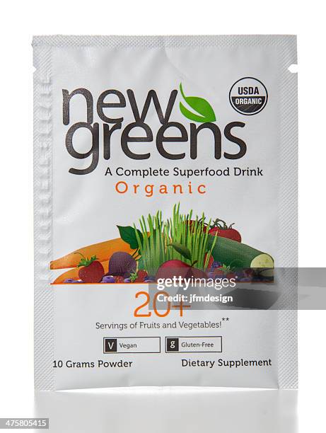 newgreens 20+ organic dietary supplement sample packet - vitamin sachet stock pictures, royalty-free photos & images