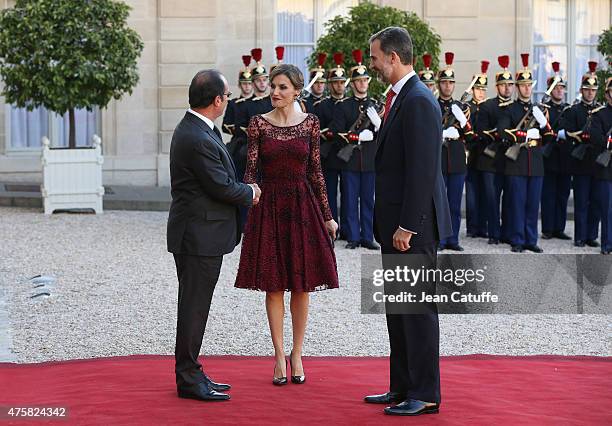 President of France François Hollande welcomes Her Majesty The Queen Letizia of Spain and His Majesty The King Felipe VI of Spain at the State Dinner...