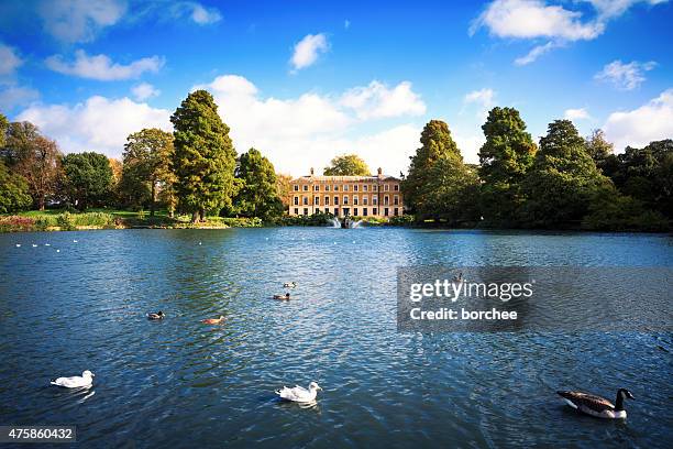 kew gardens in london - kew gardens stock pictures, royalty-free photos & images