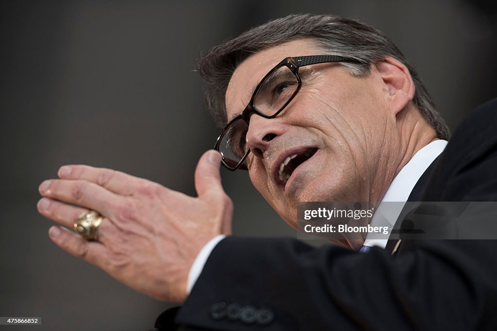 Former Texas Governor Rick Perry Makes 2016 Presidential Campaign Official