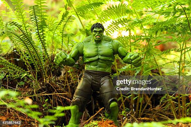 mythische beast - the avengers marvel comics stock-fotos und bilder