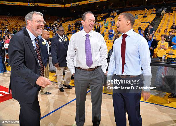 Pj Carlesimo smiles while looking on prior to the game where the Cleveland Cavaliers against the Golden State Warriors at the Oracle Arena During...