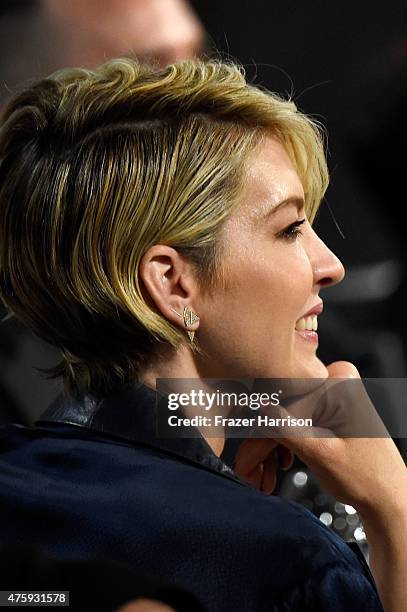 Actress Jenna Elfman attends the 43rd AFI Life Achievement Award Gala honoring Steve Martin at Dolby Theatre on June 4, 2015 in Hollywood, California.