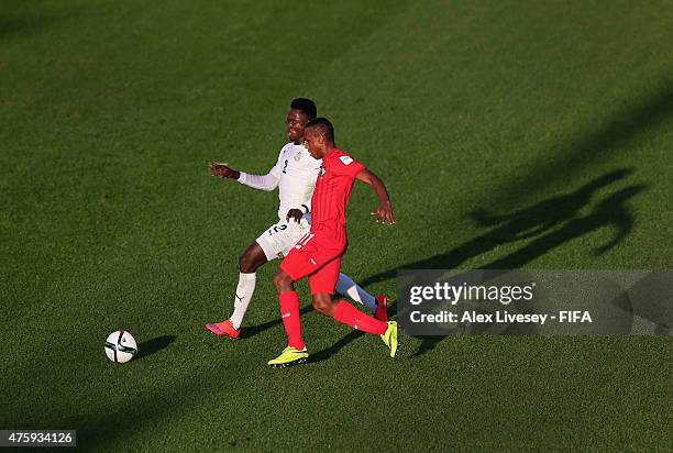 Ervin Zorrilla of Panama and Emmanuel Ntim of Ghana chase the ball during the FIFA U-20 World Cup Group B match between Panama and Ghana at the North...