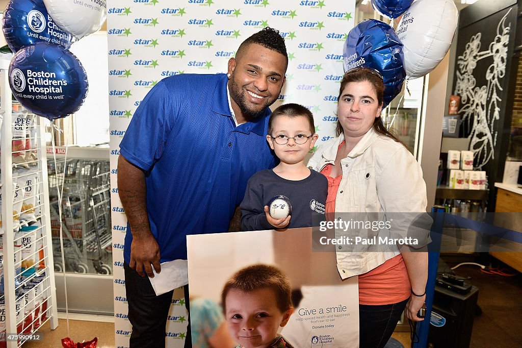 Red Sox Third Baseman Pablo Sandoval Surprises Star Market Shoppers As Part Of "Give A Smile" Program With Boston Children's Hospital