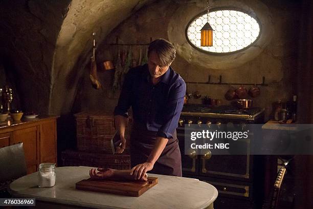 Secondo" Episode 303 -- Pictured: Mads Mikkelsen as Hannibal Lecter --