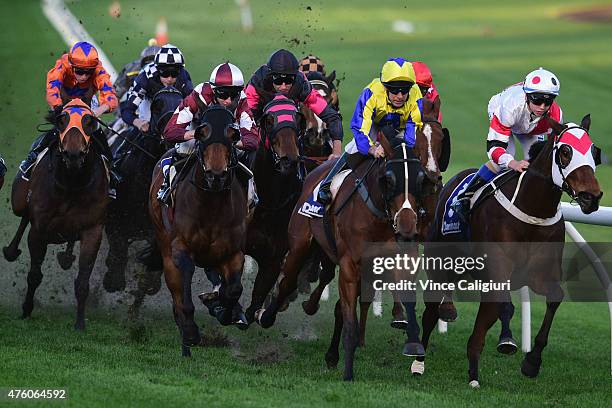 Melbourne Races Flash 21,820 Jye Mcneil Photos & High Res Pictures - Getty Images
