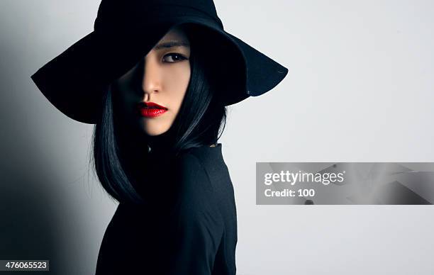 lady look back - glamour asian stock pictures, royalty-free photos & images