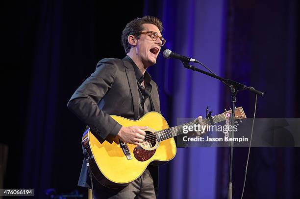 Musician John Mayer performs at the "Cool Comedy - Hot Cuisine" To Benefit The Scleroderma Research Foundation benefit at the Beverly Wilshire Four...