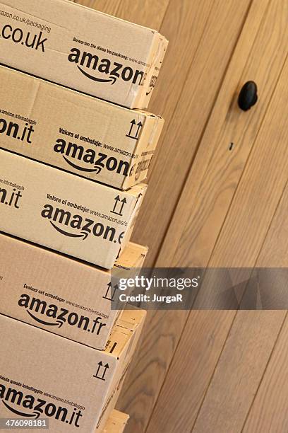 Ordering Stack Amazon 84 Stack Of Amazon Boxes Stock Photos, High-Res Pictures, and Images ...