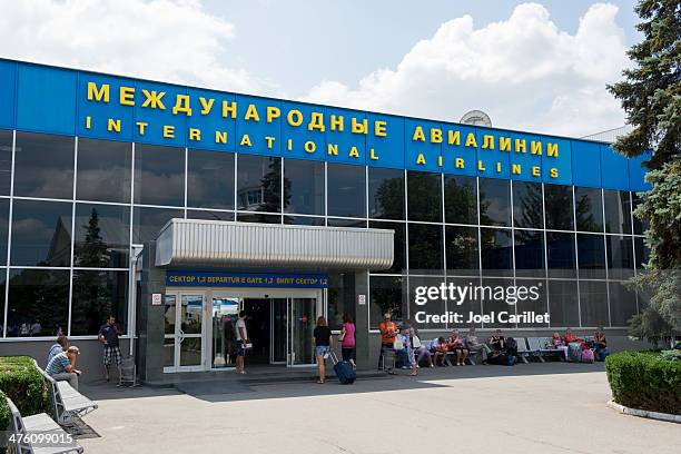 simferopol airport in crimea - simferopol stock pictures, royalty-free photos & images