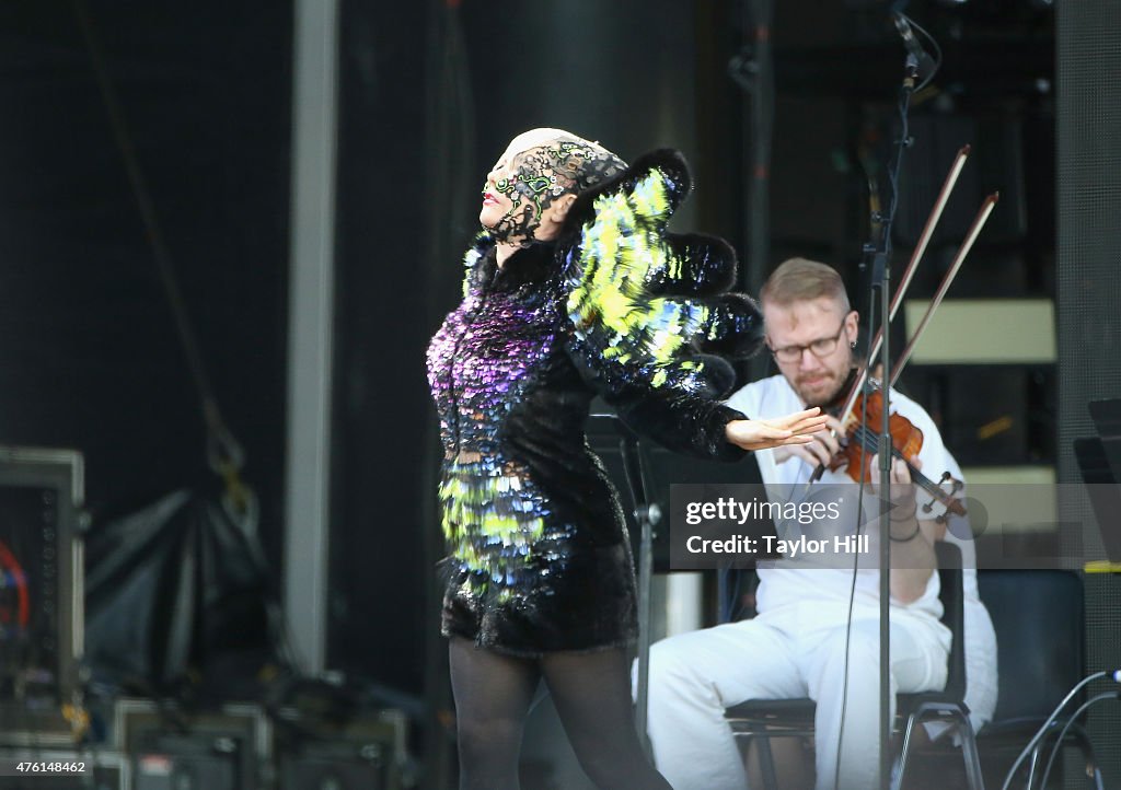 2015 Governors Ball Music Festival - Day 2