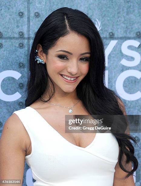 Actress/model Melanie Iglesias arrives at Spike TV's "Guys Choice 2015" at Sony Pictures Studios on June 6, 2015 in Culver City, California.