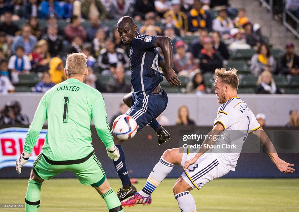 Los Angeles Galaxy v Vancouver Whitecaps FC