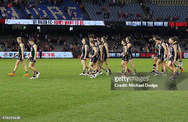 Nick Riewoldt of the Saints leads the team off after their defeat during the round 10 AFL match between the St Kilda Saints and the Hawthorn Hawks at...