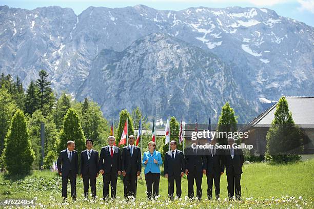 President of the European Council Donald Tusk, Japanese Prime Minister Shinzo Abe, Canada's Prime Minister Stephen Harper, U.S. President Barack...