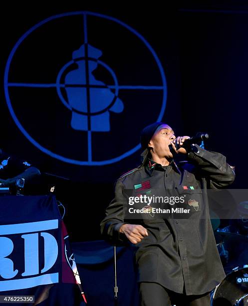 Prof Griff 340 Professor Griff Photos & High Res Pictures - Getty Images