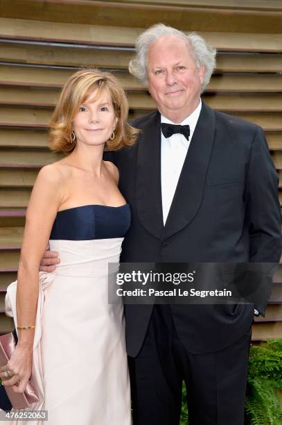 Vanity Fair Editor-in-Chief Graydon Carter and Anna Scott Carter attend the 2014 Vanity Fair Oscar Party hosted by Graydon Carter on March 2, 2014 in...