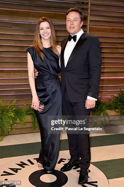 Actress Talulah Riley and CEO of Tesla Motors Elon Musk attend the 2014 Vanity Fair Oscar Party hosted by Graydon Carter on March 2, 2014 in West...